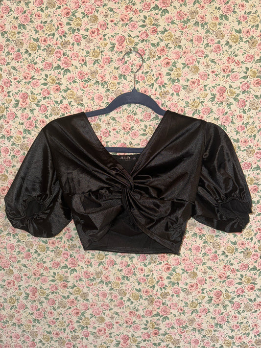 Black puff sleeve crop